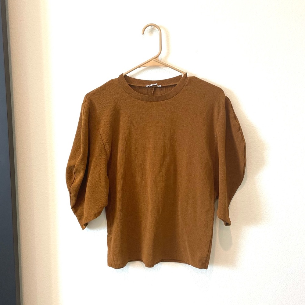 ZARA Trafaluc Puff SLeeve Top, Size M
